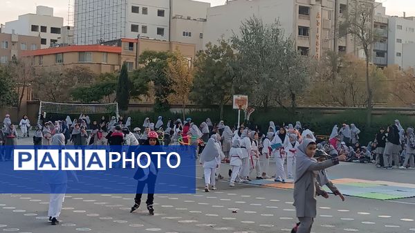 برگزاری المپیاد ورزشی دانش‌آموزان با هدف ترویج نشاط و سلامت در مدرسه پنجم مهر