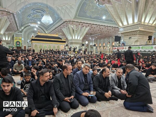 احلی من العسل؛ عطر نوجوانی در مصلای امام با یاد حضرت قاسم(ع)