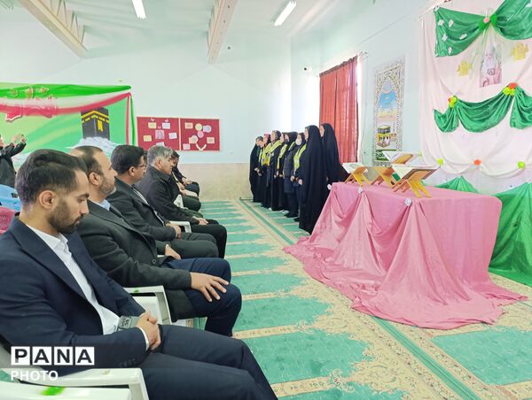 طنین قرآن، عترت و نماز در مشهدمرغاب