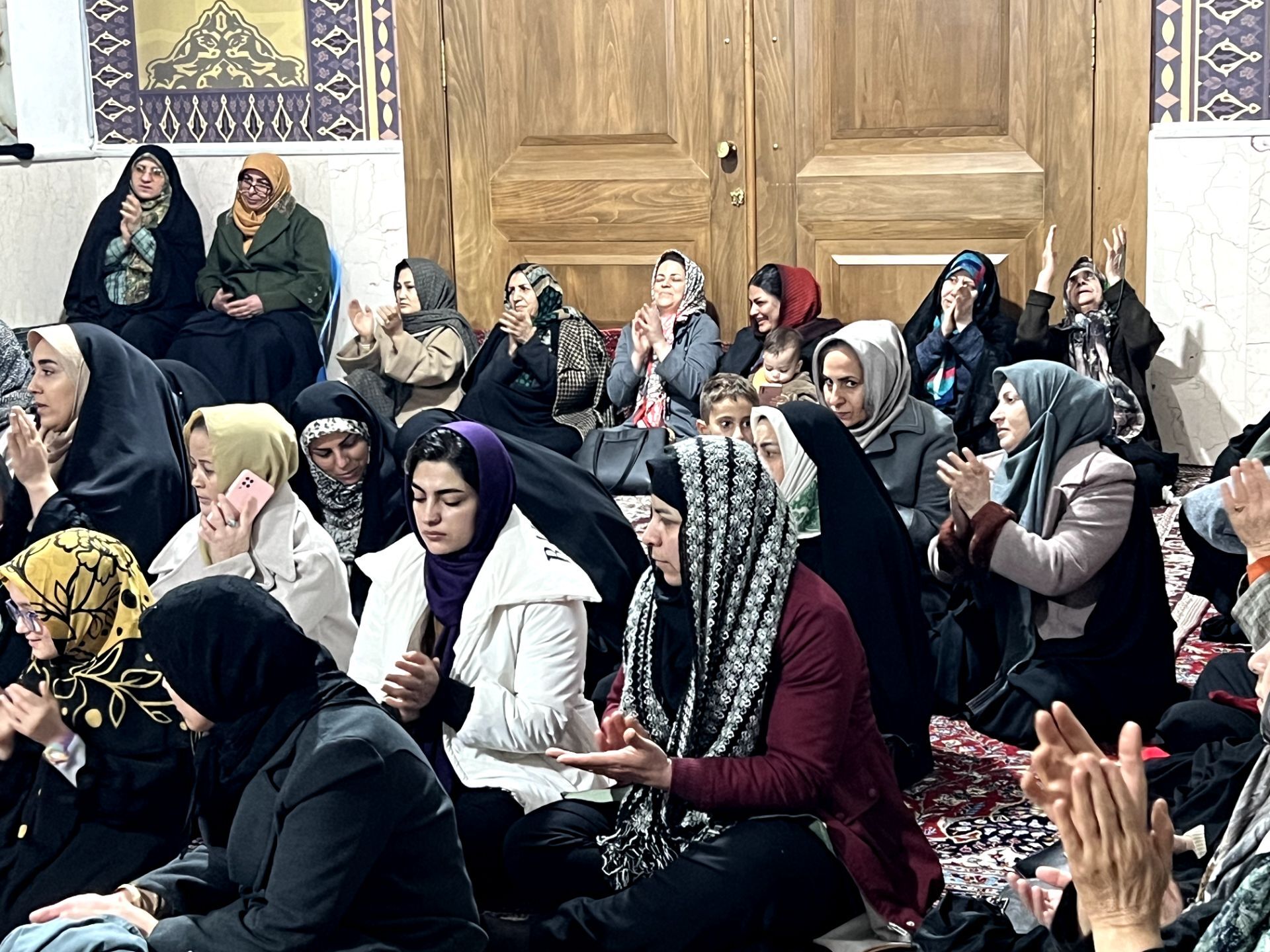 برگزاری مراسم ولادت امام حسین(ع) در مسجد حضرت ابوالفضل شهرک ینگی امام ساوجبلاغ