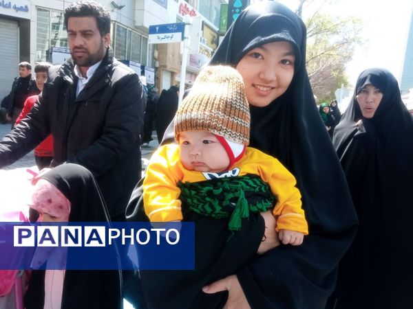 حضور پرشور مشهدی‌ها در راهپیمایی روز قدس؛ فریاد حمایت از فلسطین