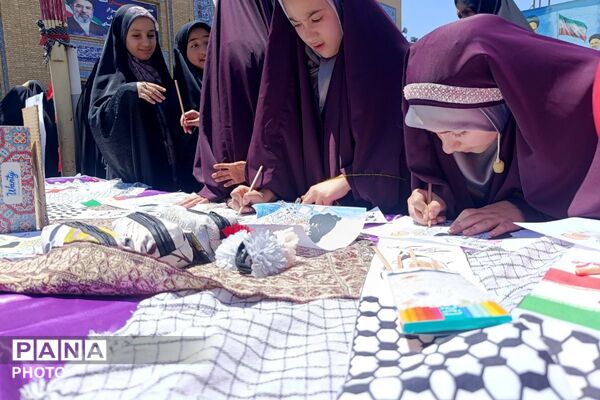 معلم،معمار آینده کشور است