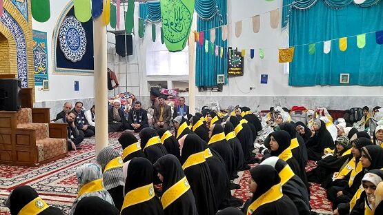 حضور قائم مقام وزیر در سازمان دانش‌آموزی در جمع دانش‌آموزان معتکف شهرستان اسفراین