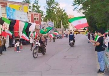 جشن امام رضایی دختران جان‌فدای انقلابی در پاتوق نوجوان شهر خرم‌آباد