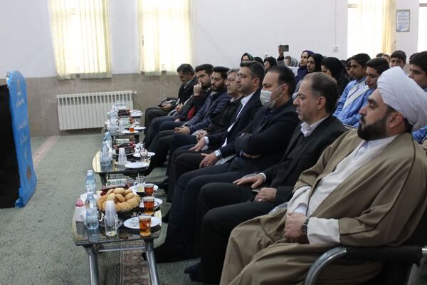 افتتاحیه استانی طرح یاریگران زندگی در مدرسه شهدای دانش‌آموز محمودآباد ناحیه یک یزد