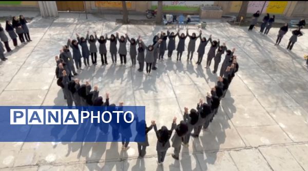 اجرای پیرامید در دبیرستان فاطمه الزهرا(ص) آشخانه