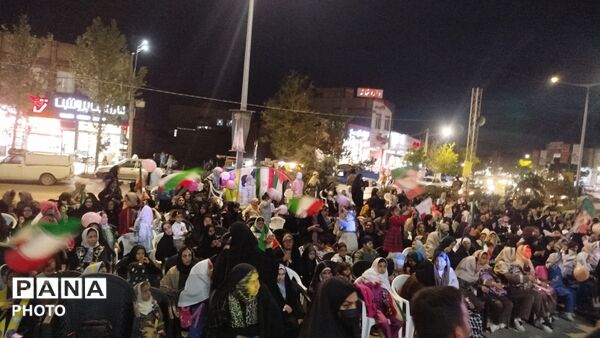 اجتماع بزرگ دختران جان فدای ایران به یاد دختران میناب 
