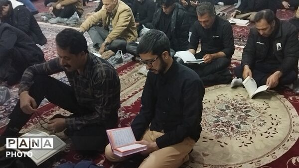 مراسم شب ۱۹ ماه رمضان در مسجد جامع نیشابور 