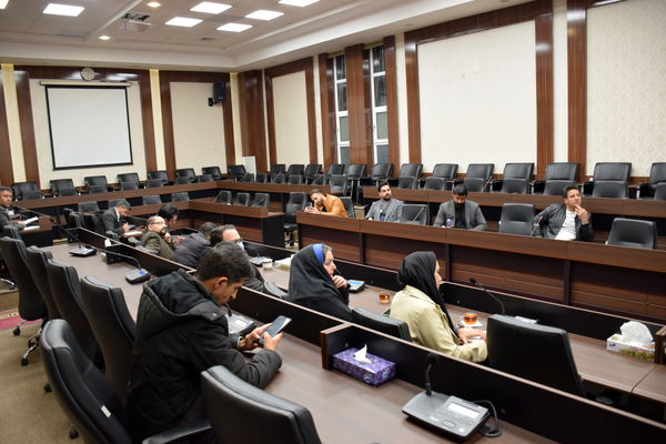 نشست هم‌اندیشی معاون استاندار با فعالان فضای مجازی در تربت حیدریه