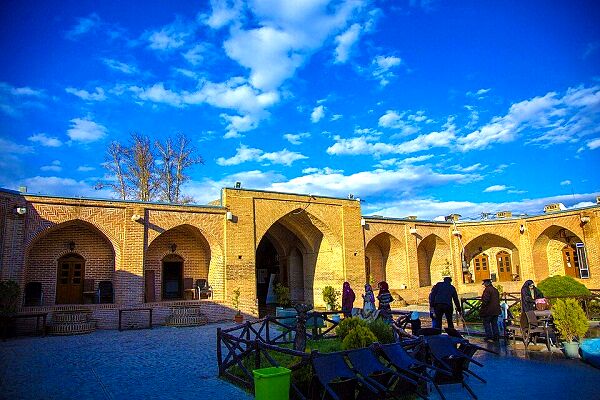 هدف آن است که استان البرز به مقصد مستقل، جدی و جذاب برای گردشگران تبدیل شود