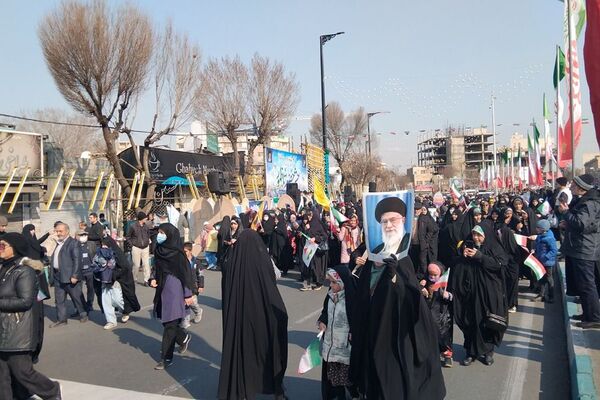 راهپیمایی ۲۲ بهمن در شهرری