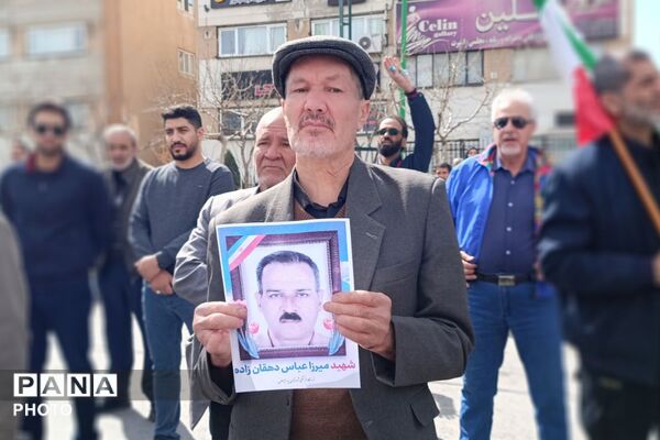 پردیس میزبان تشییع و تدفین پیکر خانواده شهید دهقان‌زاده 