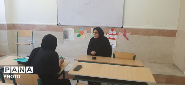 خدمات گسترده درمانی گروه‌های جهادی دانشجویی در منطقه  شهرک ابریشم چهار باغ ساوجبلاغ