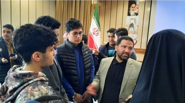 اولین نشست روسای تشکل‌های دانش‌آموزی مدارس سمپاد استان در دبیرستان فرزانگان ۲دوره دوم ناحیه۷ مشهد 