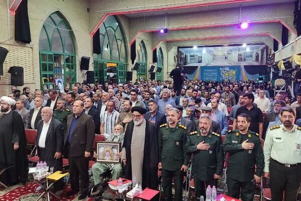 اجلاسیه شهدای دانش‌آموزی استان تهران در حسینه ثارالله شهرستان ورامین