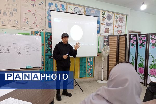 بازدید دانش‌آموزان سال اولی دبیرستان اندیشه‌نفیس شهرستان فیروزکوه از پژوهش‌سرا