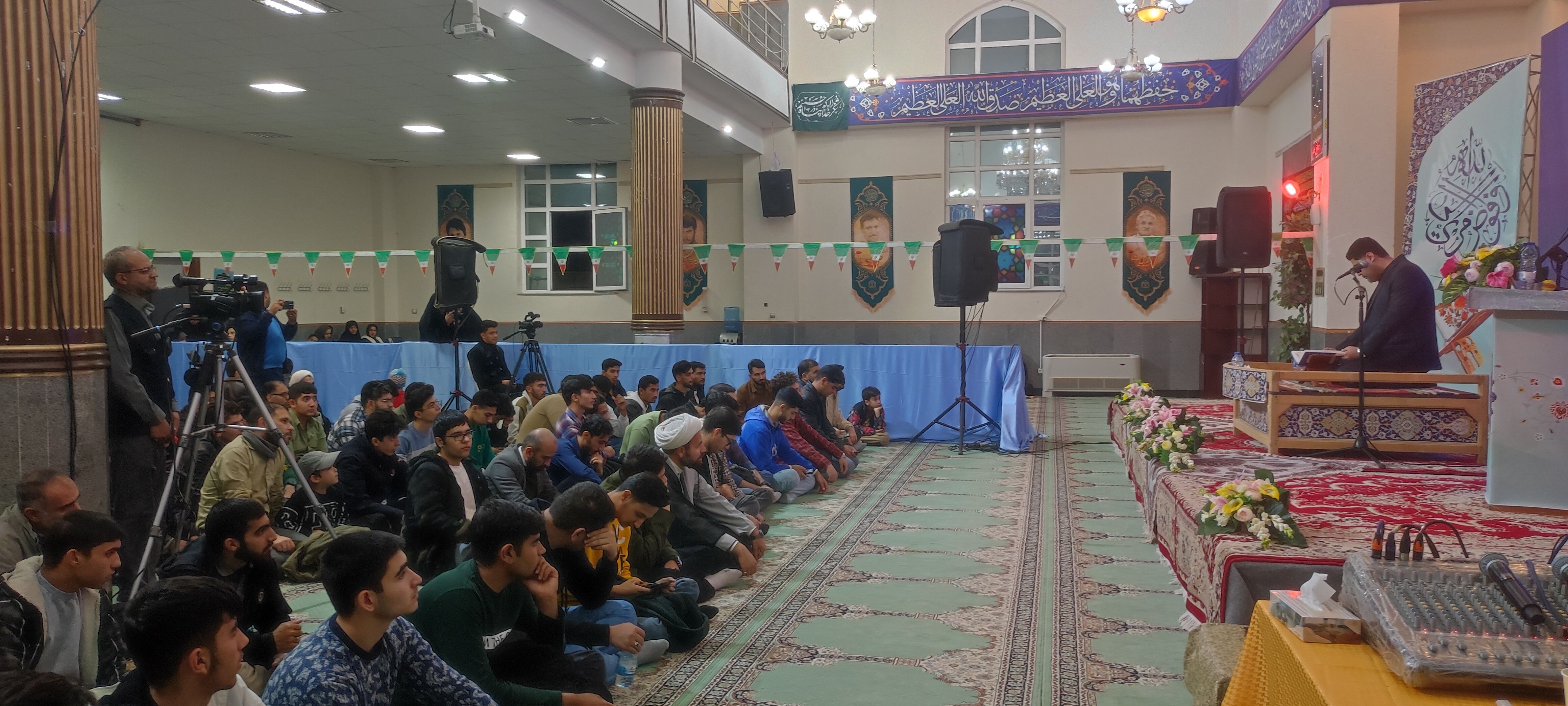 پدیده نوجوان قرآنی در محفل انس با قرآن کریم در دانشگاه علوم پزشکی خراسان شمالی