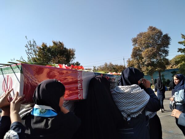 شهید گمنام، بی‌نام اما پرآوازه؛ یادش همیشه در دل‌ها زنده می‌ماند