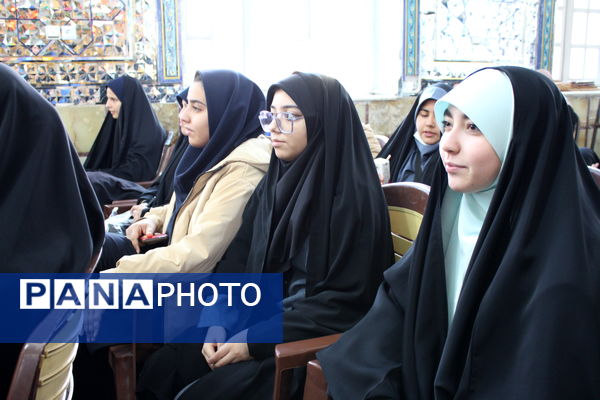 برگزاری تجمع هیات دانش‌آموزی «والعصر» در امامزاده محمد (ع)