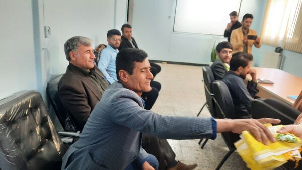کارگاه توانمندسازی مربیان پرورشی در لوداب 