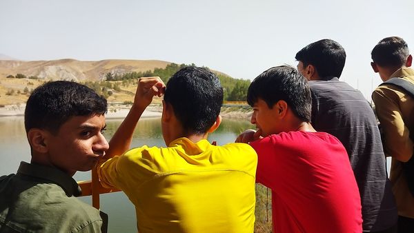 بازدید دانش آموزان پایه دهم دبیرستان شاهد ابوذر غفاری از سد اردوگاه باغرود 