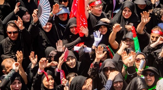 غروب یک نام، طلوع یک راه