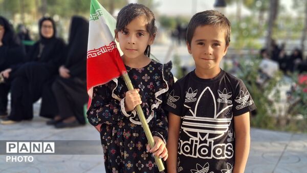 کودکان حسینی، هم‌قدم با قافله عشق؛ از مزار شهدای گمنام تا مزار کاریزک