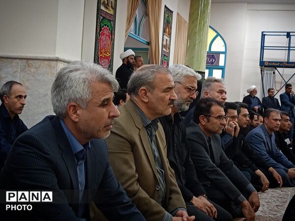 مراسم بزرگداشت رهبر شهید انقلاب اسلامی در کاشمر