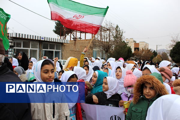 گرامیداشت حماسه ۹ دی در  شهر درق 