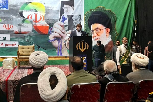 حماسه ۹ دی زنده است؛ ورامینی‌ها بار دیگر با ولایت، پیمان بستند