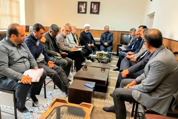 حضور دانش‌آموزان در اجتماعات شبانه، التیامی بر دردهای روحی و روانی است