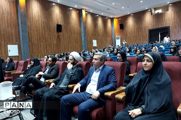  تقدیر از منتخبین سازمان دانش‌آموزی، خبرگزاری پانا و مسابقات فرهنگی و هنری 