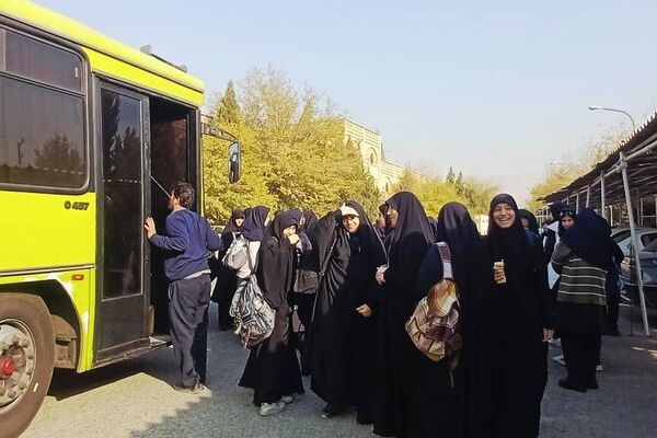 اردوی یک روزه دانش‌آموزان ناحیه دو شهرری در شهرک سینمایی غزالی