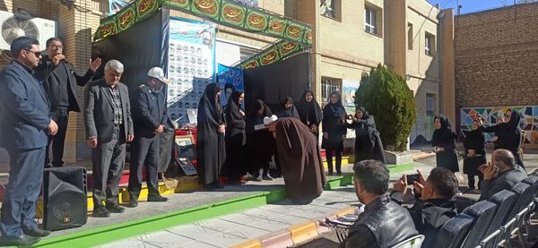 یادواره 118 شهید دانش‌آموز شهرستان بجنورد در مدرسه شاهد فاطمه زهرا(س)