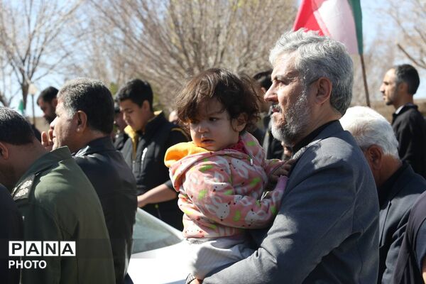قیام مردم انقلابی شهر کهک قم به خونخواهی رهبر شهید 