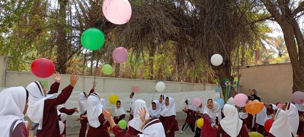 جشن روز جهانی کودک در مدرسه مولوی فین 
