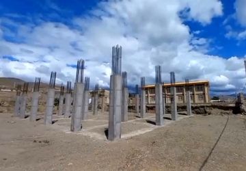 ساخت مدرسه 9 کلاسه در روستای وار شهرستان خوی 