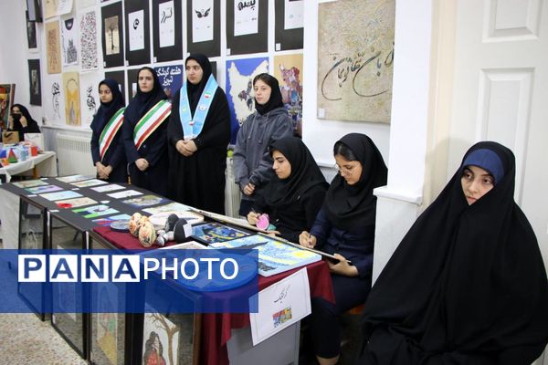 همایش «یاوران انقلاب» پیشتازان هنرستان شهریار تبریز