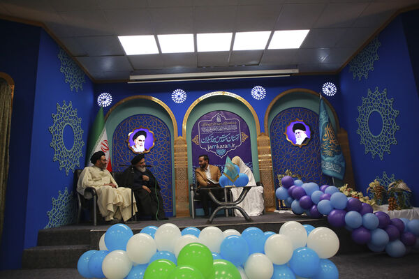 مراسم جشن ازدواج به‌مناسبت نیمه شعبان در مسجد جمکران