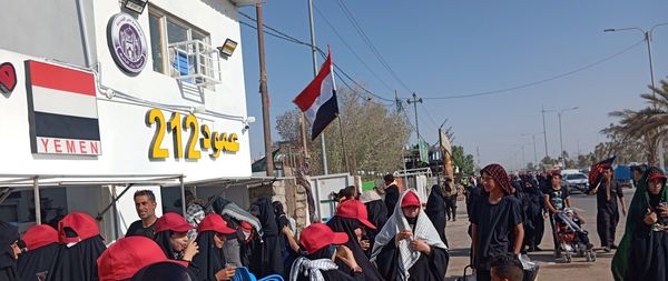 حضور پر شور مردم امام حسینی در پیاده روی اربعین