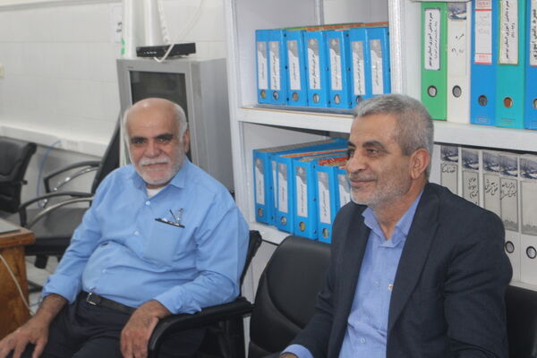 بازدید رئیس اداره خدمات آموزش و پرورش استان بوشهر از سازمان دانش‌آموزی استان