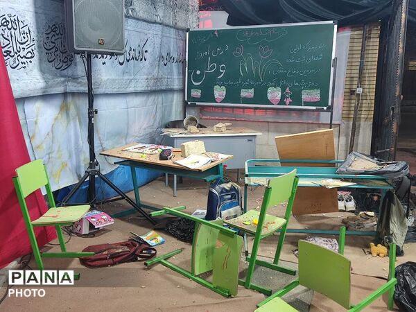 خدمت رسانی اعضای سازمان دانش‌آموزی استان سمنان به مردم در قالب پویش راویان و پیشتازان فتح