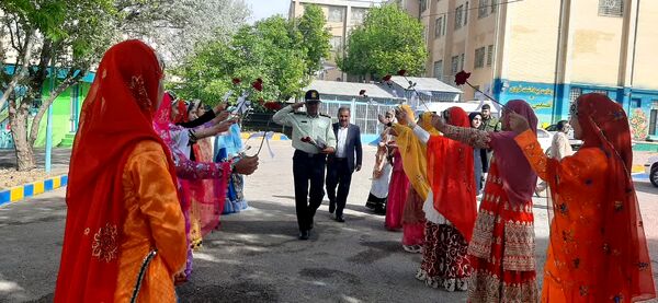 آیین نمادین «سپاس معلم »در ناحیه یک شهرکرد 