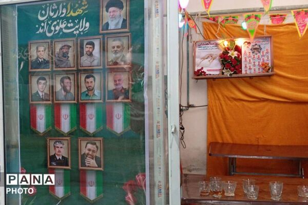 نماز جمعه بهارستان؛ تجلی وحدت با حضور دانش‌آموزان