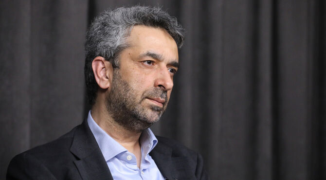 دولت در حال تامین منابع لازم برای تقویت حمایت‌های معیشتی از مردم است