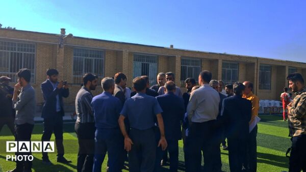 افتتاح زمین چمن مصنوعی در روستای ده‌کهنه‌روگر