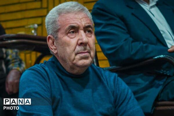 برپایی سفره افطاری در مسجد علی ابن ابیطالب نسیم‌شهر