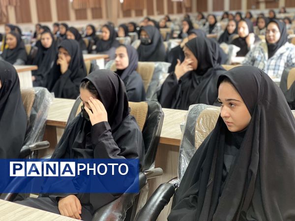 همایش هفته بسیج دانش‌آموزی در مه‌ولات