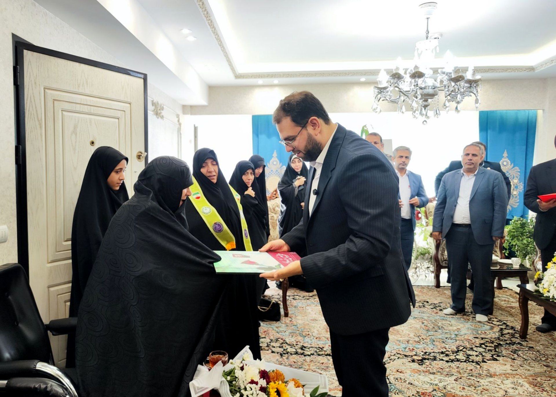 نهضت تربیتی شهیدان زنده است
