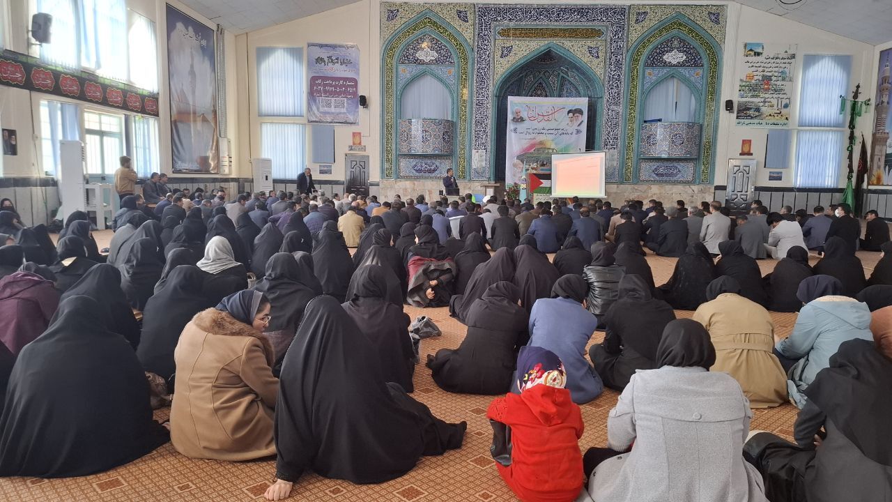 کارگاه توانمندسازی مدیران، معلمان، راهبران آموزشی، مربیان پرورشی و مشاوران شهرستان دنا